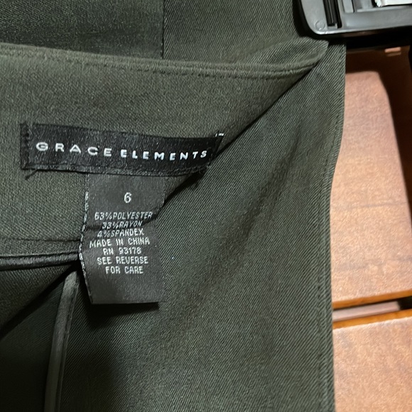 Skirt - Picture 7 of 9